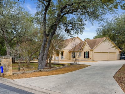 Kitchen at 26723 Rockwall PKWY - 4 bed 3 bath home