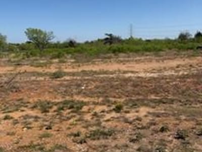 Living area at 268 CASA Rd - CASA SUBD, LOT 7, ACRES 1.022, Dale, TX