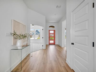 Property photo 2 at 268 Flowering Senna DR - 3 bed 2 bath home