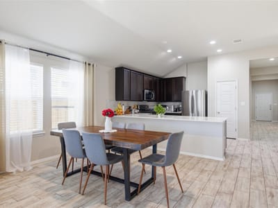 Property photo 2 at 269 Gaida LOOP - 3 bed 2 bath home