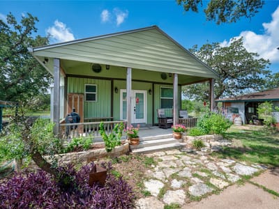 Primary bedroom at 270 Dry Creek RD - 5 bed 4 bath home
