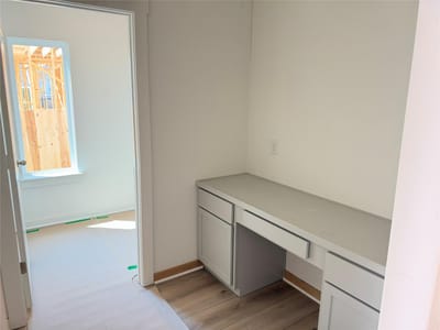 Photo 4 of 7 at 270 Mustang BND - 5 bed 3 bath home
