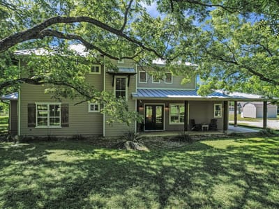 Primary bedroom at 2700 Flite Acres RD - 3 bed 3 bath home