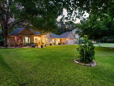 Property photo 2 at 2700 Pearce RD - 4 bed 2 bath home