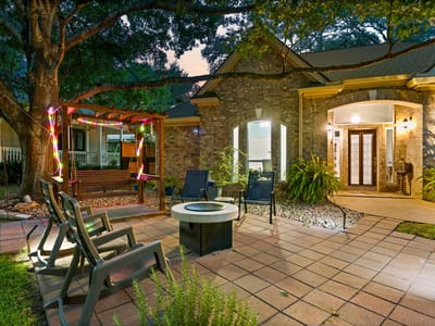 Property photo 3 at 2700 Pearce RD - 4 bed 2 bath home