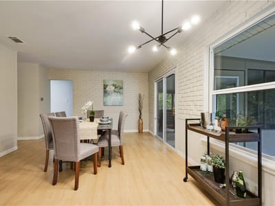 Photo 5 of 32 at 2701 Ashdale Dr - 4 bed 2 bath home