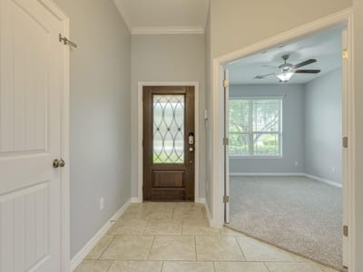 Property photo 5 at 2701 Auburn Chestnut LN - 3 bed 2 bath home