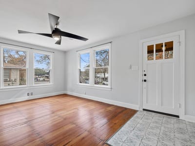 Photo 4 - 2702 S 2nd ST Unit #1 & 2 Photo 4 of 24 at 2702 S 2nd ST Unit #1 & 2 - 5 bed 4 bath home