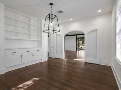 Primary bedroom at 2704 Oakhurst Ave - 3 bed 2 bath home