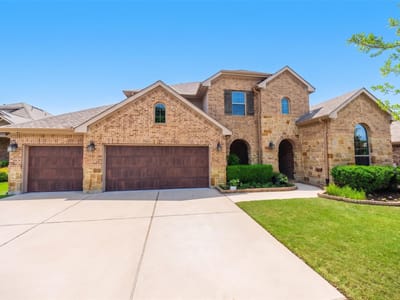 Living area at 2705 Margarita Ct - 4 bed 3 bath home