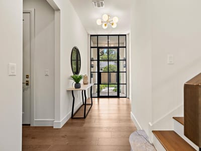 Primary bedroom at 2705 Warren ST - 4 bed 5 bath home