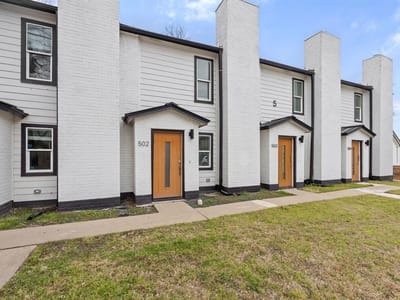 Property photo 2 at 2706 Wheless LN Unit #Bldg 5 - Vista Alegre 02, Austin, TX