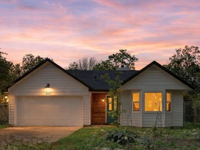 Primary bedroom at 2707 Firecrest Dr - 3 bed 2 bath home