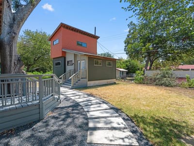 Property photo 3 at 2709 Geraghty Ave - 4 bed 3 bath home
