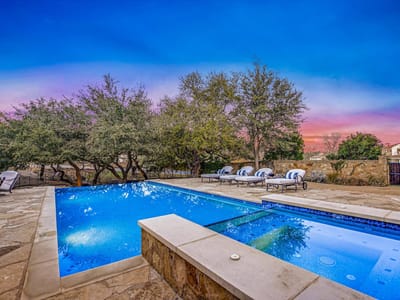 Living area at 271 La Serena Loop - 4 bed 5 bath home