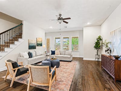 Property photo 3 at 2712 Mazaro WAY - 4 bed 3 bath home