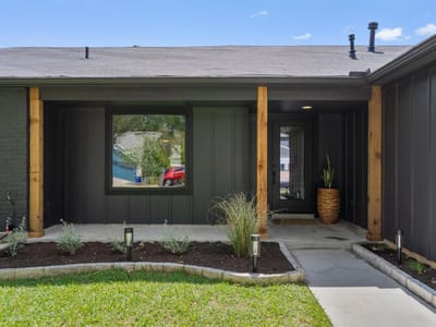 Property photo 4 at 2713 Inridge DR - 3 bed 2 bath home