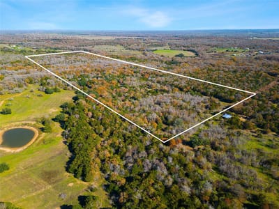 Property photo 2 at 272 Deadwood RD - Bymer, Bernard, Cedar Creek, TX