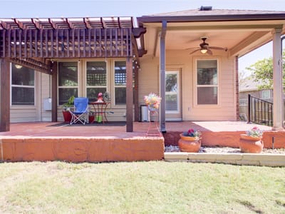 Property photo 5 at 2749 Santa Ana LN - 4 bed 2 bath home