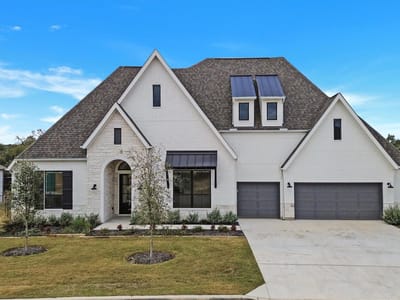 Living area at 275 Bird Holw - 4 bed 3 bath home