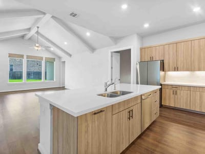 Primary bedroom at 276 Washington DR - 4 bed 3 bath home