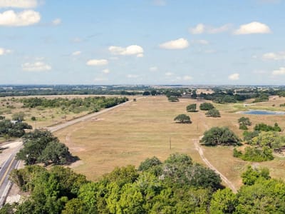 Photo 3 of 19 at 2769 FM 956 - Schulenburg, Schulenburg, TX