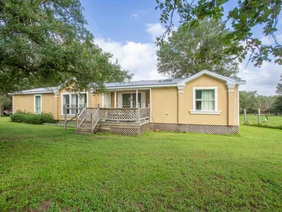Kitchen at 277 Mesquite DR - 3 bed 2 bath home