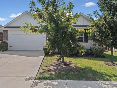 Property photo 3 at 277 Spinnaker LOOP - 3 bed 2 bath home