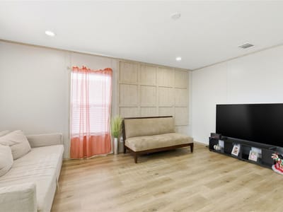 Property photo 5 at 279 Pajarilla PASS - 3 bed 2 bath home