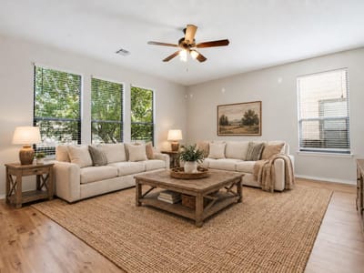 Photo 5 of 25 at 280 Cordero DR - 3 bed 2 bath home