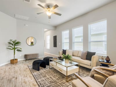 Photo 5 - 2800 Joe Dimaggio BLVD Unit #21 Photo 5 of 32 at 2800 Joe Dimaggio BLVD Unit #21 - 3 bed 2 bath home