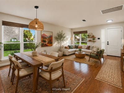 Property photo 3 at 2801 Butler National DR - 5 bed 3 bath home