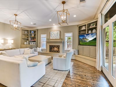 Living area at 2801 Warren ST - 4 bed 3 bath home