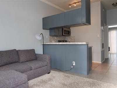 Property photo 3 at 2802 Nueces ST Unit #306 - 1 bed 1 bath home