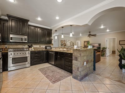 Primary bedroom at 2804 County Road 1045 - 5 bed 3 bath home