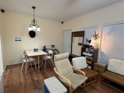 Primary bedroom at 2804 Rio Grande St Unit #306 - 1 bed 1 bath home