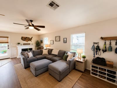 Primary bedroom at 2805 Feathercrest DR - 3 bed 2 bath home
