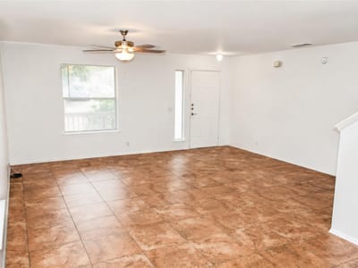 Property photo 4 at 2805 Tyler LN - 3 bed 2 bath home