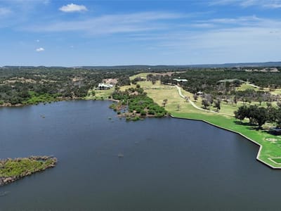 Property photo 4 at 281 Chimney Cove DR - Chimney Cove Estates, Marble Falls, TX