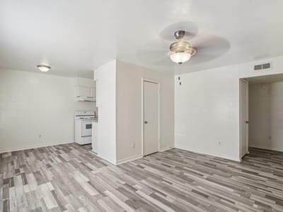 Property photo 5 at 2812 Cypress Bend CIR - Cedar Ridge Ph 01, Bryan, TX