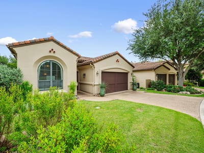 Kitchen at 2813 University Club DR - 3 bed 3 bath home