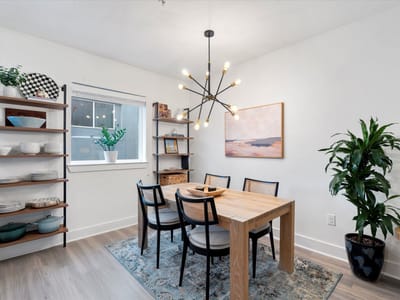 Living area at 2827 Manor Rd Unit #3102 - 2 bed 1 bath home