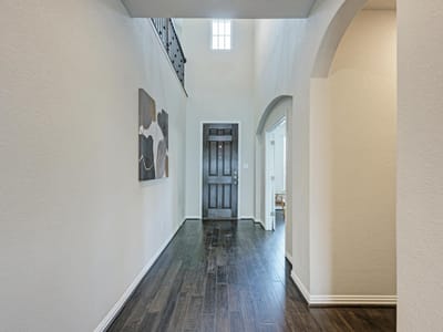 Primary bedroom at 284 Everglade DR - 3 bed 2 bath home