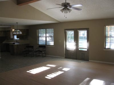 Photo 5 - 287 Meadowlakes DR Photo 5 of 21 at 287 Meadowlakes DR - 3 bed 2 bath home