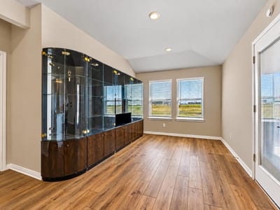 Photo 4 of 39 at 2879 Mill Run BND - 4 bed 2 bath home