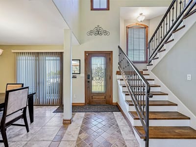 Living area at 2900 Hi Mesa - 4 bed 2 bath home