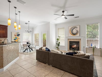 Living area at 2904 Centennial Olympic PARK - 3 bed 2 bath home