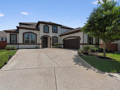 Living area at 2905 Browntop Ct - 5 bed 4 bath home
