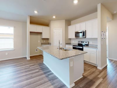 Kitchen at 2907 Creekside Hills BLVD - 4 bed 2 bath home
