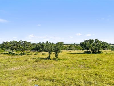 Photo 4 of 31 at 2195 Spring Crossing - Junction, Junction, TX